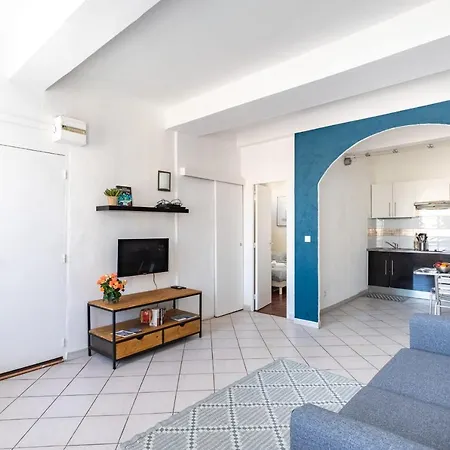 Alluring 1 Bedroom Downtown - Dodo Et Tartine Appartement *
